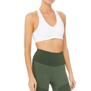 Alo yoga alosoft base bra white small